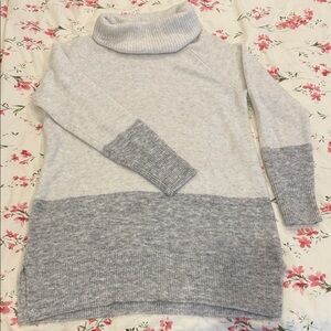 Reitmans Light Gray and Dark Gray Turtleneck Sweater